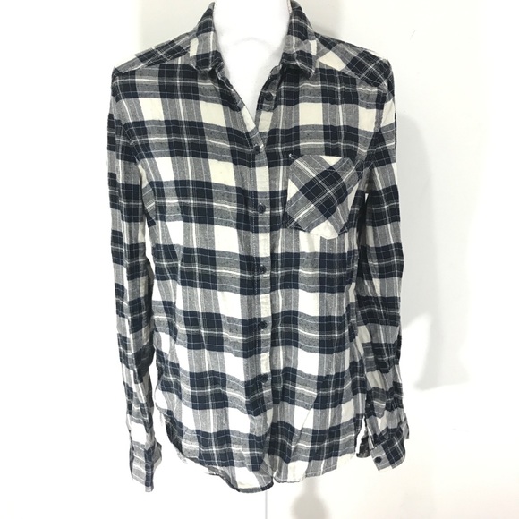 PAIGE Tops - Paige flannel button down
